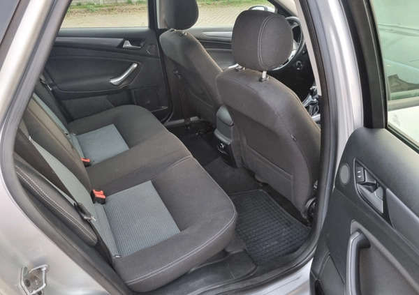 Ford Mondeo cena 19900 przebieg: 388000, rok produkcji 2014 z Siedlce małe 631